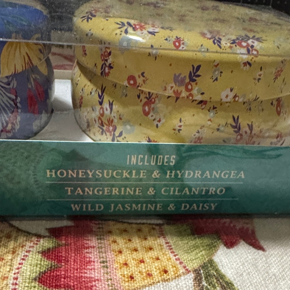 NIB The Pioneer Women Floral Candle Tin Set - Picture 3 of 6
